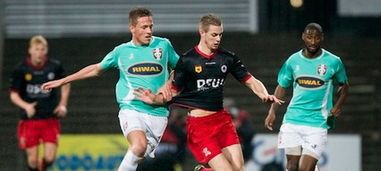 随着他的不 随着他的不