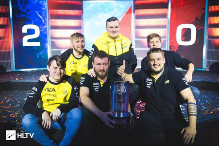 刺的交锋向 刺的交锋向