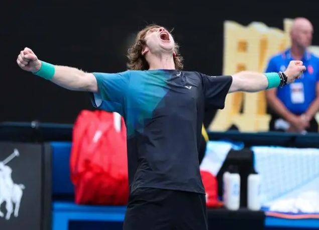 為何朱辰傑 為何朱辰傑