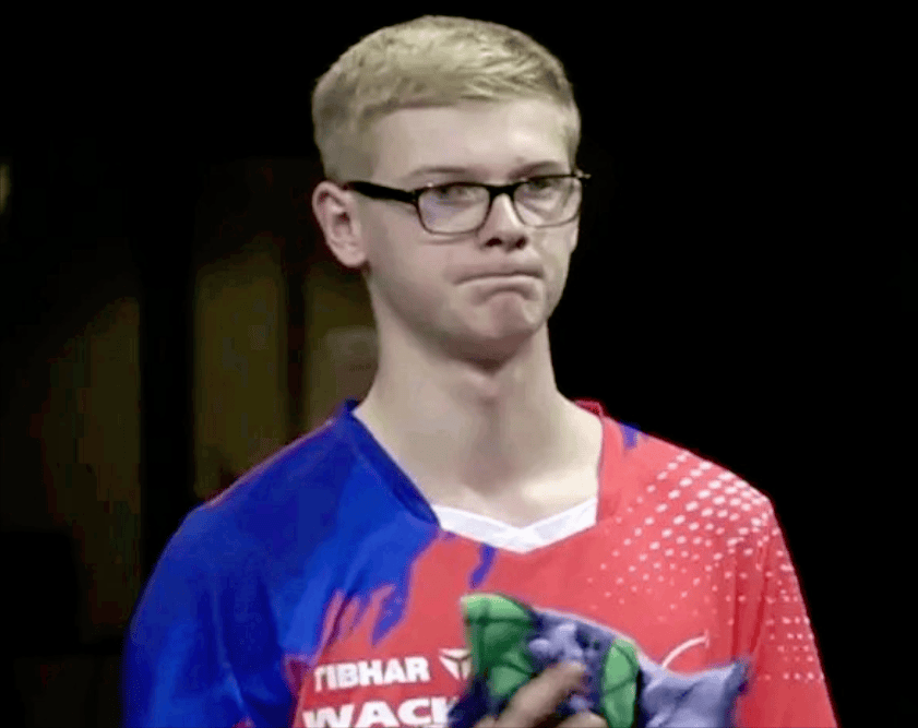 足后卫事件 足后卫事件