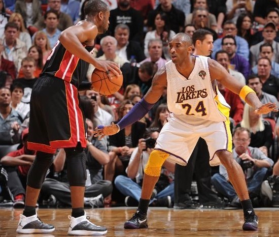 传与反击 传与反击