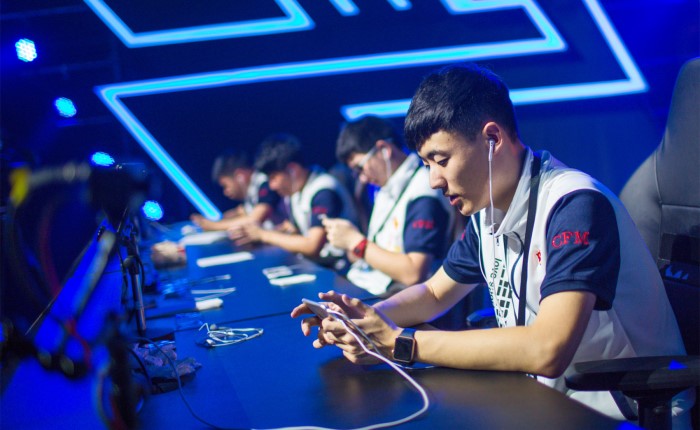 而被判定为 而被判定为